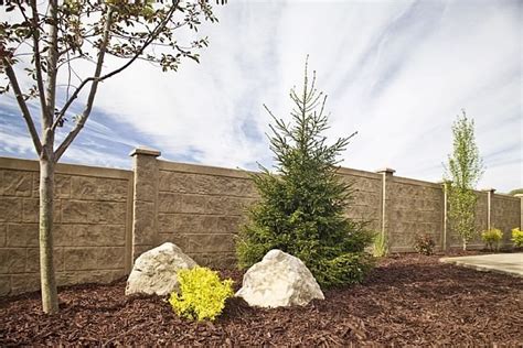 Lightweight Concrete Fence Panels - Landscaping Network