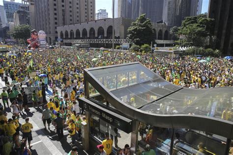 Fotos O Dia Histórico Da Votação Do Impeachment Em Imagens El PaÍs