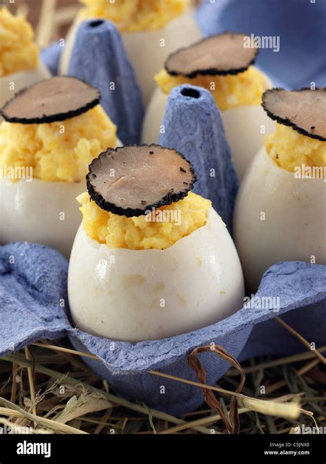 Individual scrambled duck eggs hi-res stock photography and images - Alamy