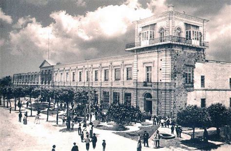 UAEMéx y su gran edificio de Rectoria