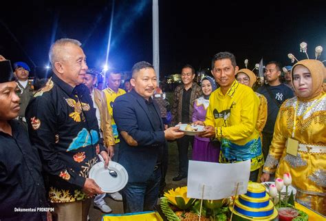 Bupati Banggai Resmi Buka Expo Festival Pandanga Jadi Kegiatan Pembuka