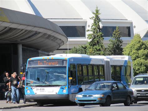 31 838 2011 Nova Bus LFS Artic Station de métro Pie IX Mer Flickr