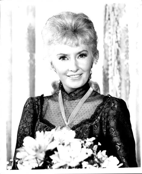 Stanwyck in "The Big Valley" | Barbara stanwyck, Hollywood, Barbara