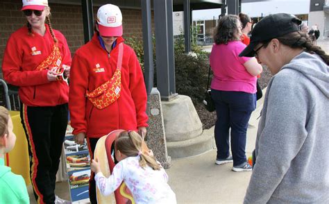 Two Oscar Meyers Wienermobiles Visit Edwardsville Area