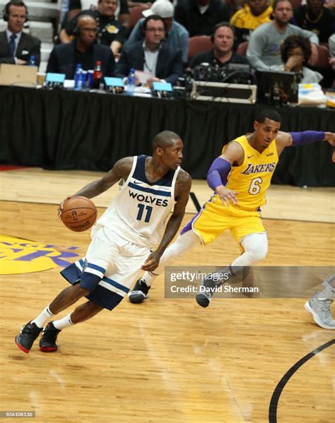 Jamal Crawford Of The Minnesota Timberwolves Handles The Ball Against