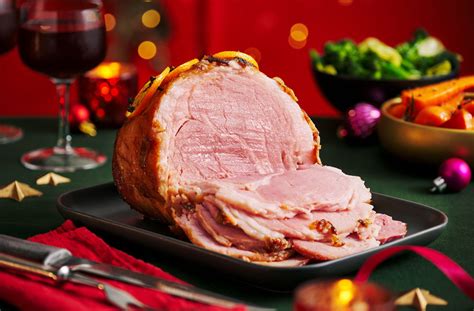 Slow Cooker Sticky Gingerbread Glazed Ham Christmas Ham Recipes Tesco Real Food