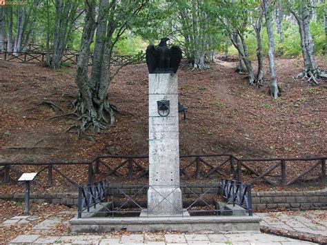 Monte Fumaiolo E Le Sorgenti Del Tevere Club Alpino Italiano