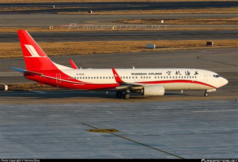 B 6108 Shanghai Airlines Boeing 737 89P WL Photo By Ronnie Zhou ID