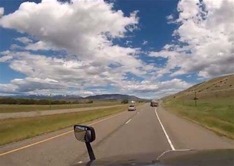 Video Truck Drivers Dash Cam Captures Wrong Way Driver