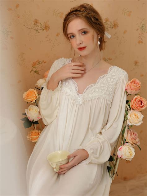 Sweet Vintage V Neck Long Sleeves One Piece Nightgown