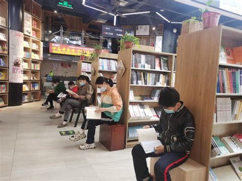 世界讀書日 書香在雲端｜倡導全民閱讀 建設書香南陽 每日頭條