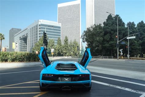 Lamborghini Rental Los Angeles - Rent A Lamborghini LAX - Falcon Car Rental