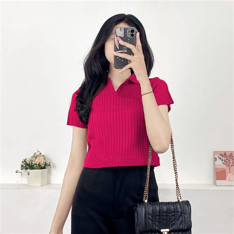 Jual LILLY KNIT CROP Atasan Kerah Polo Rajut Crop Top V Neck Crop Top