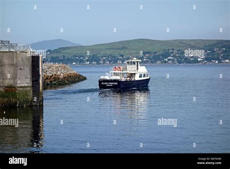 Kilcreggan to gourock ferry hi-res stock photography and images - Alamy