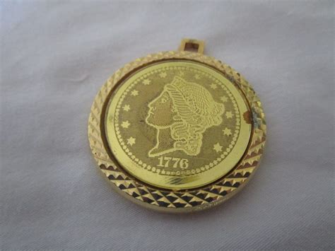 Vtg Faux Twenty Dollar Gold Coin Necklace Pendant - Etsy