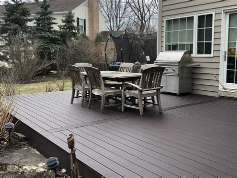 Deck Builder Near Me Platinum Decking Barrington Trex Deck Newswire