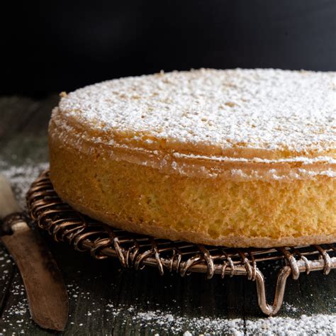 Italian Sponge Cake - Pan di Spagna Recipe - An Italian in my Kitchen