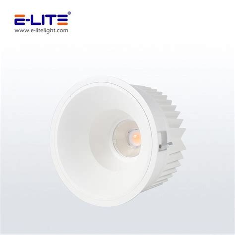 Quelle Est La Diff Rence Entre Un Spot De Plafond Et Un Downlight