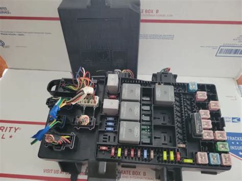 2006 Ford F 150 Fuse Box Relay Power Distribution Block 6l3t 14a067 Ea Oem Eur 12070 Picclick Fr