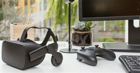 Oculus Rift Unveiled Virtual Reality Headset Comes With Xbox Controller