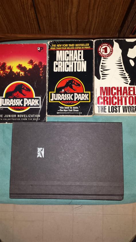 Jurassic Park Book Collection : JurassicPark