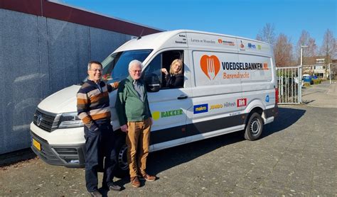 Nieuwe Bus Voor Voedselbank Al Het Nieuws Uit Barendrecht