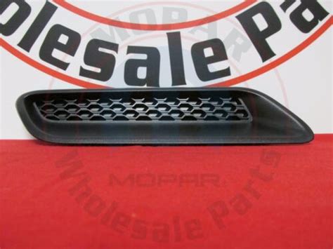 Ram 1500 Passenger Side Right Sport Hood Bezel New Oem Mopar Ebay