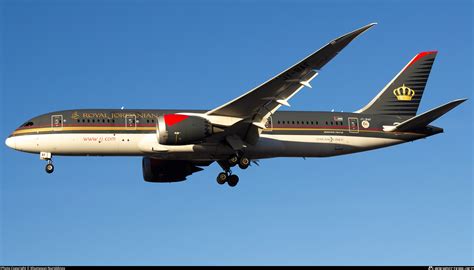 Jy Baf Royal Jordanian Boeing Dreamliner Photo By Khumoyun