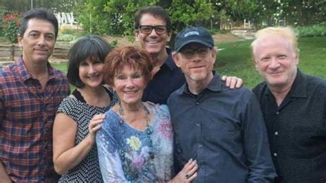 Happy Days Cast Including Scott Baio Reunites For Farewell To Erin Moran