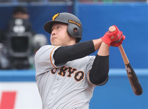 巨人岡本が練習再開「軽い腰痛」で16日欠場 プロ野球写真ニュース 日刊スポーツ