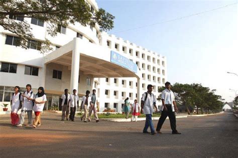 Saveetha Medical College And Hospital Kanchipuram Admission Fees