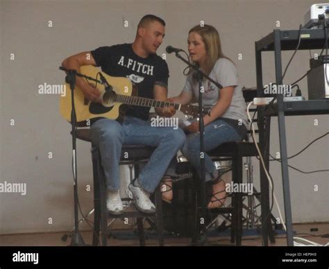 Sgt Dustin Hooks And Spc Nicole Burbach Sing Faith Hills Give In To