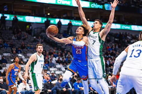 Photos: Thunder at Mavericks Photo Gallery | NBA.com