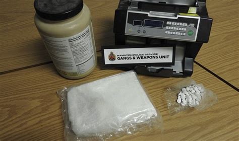 2 People Charged In Hamilton Drug Bust Hamilton Globalnewsca