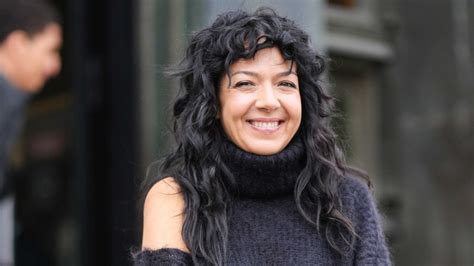 major volume  curls     hair  soar   inspo