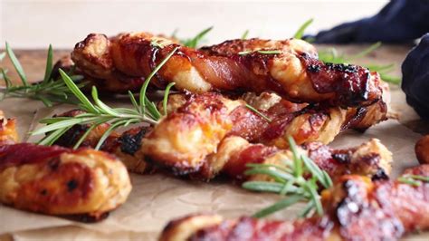 Sweet And Savory Cheesy Bacon Wrapped Puff Pastry Twist Youtube