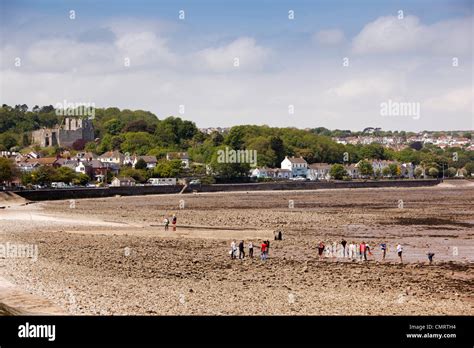 Mumbles beach hi-res stock photography and images - Alamy