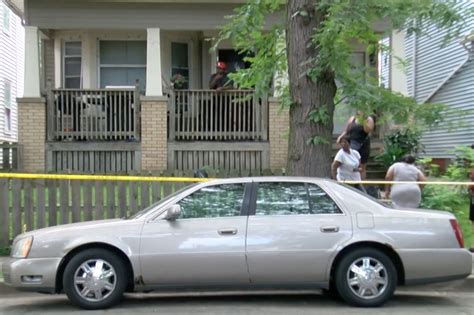 Milwaukee Mom Fatally Shoots Intruder Claims Self Defense