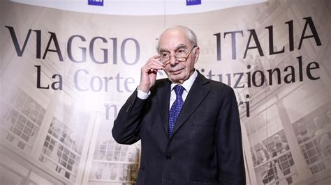 I sì e i no della Consulta ai referendum le stoccate di Amato e i