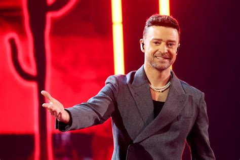 Justin Timberlake Goes Viral After Suffering Nsfw Wardrobe Malfunction