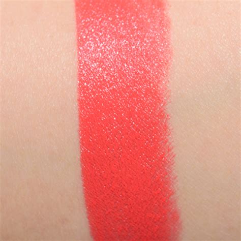 Charlotte Tilbury Hot Emily Kissing Lipstick Review Swatches