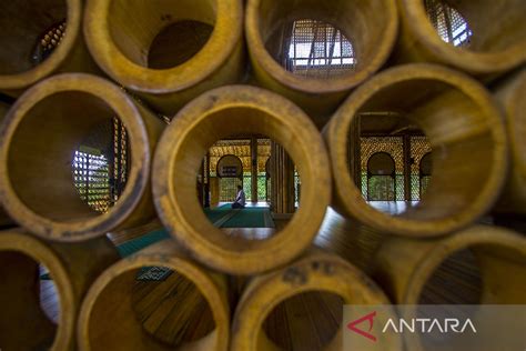 Masjid Bambu Di Kalimantan Selatan Antara News Kalimantan Selatan