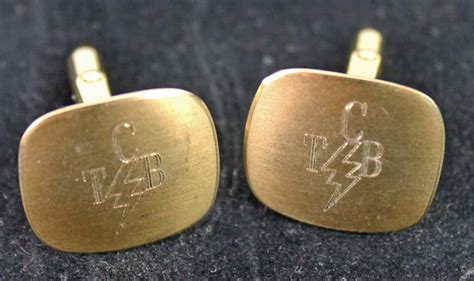 Lot Detail Elvis Presley Owned Worn Gold Tcb Cufflinks Larry Finch