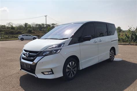 Performa Nissan Serena C Konsumsi Bbm Tembus Kpl