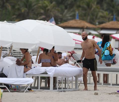 Las Primeras Vacaciones De Javier Mascherano Junto A Su Hijo Bruno Pronto