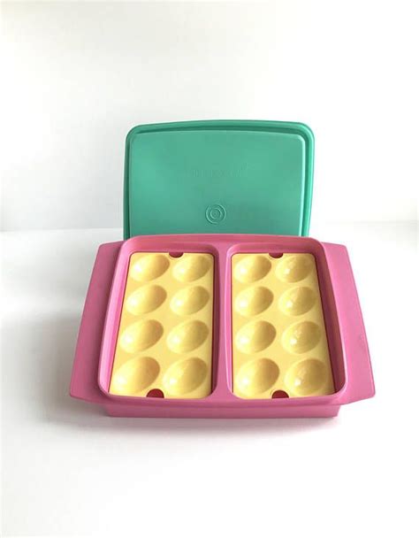 Vintage Tupperware Egg Carrier 70 S Pastel Colored 4 Etsy Vintage