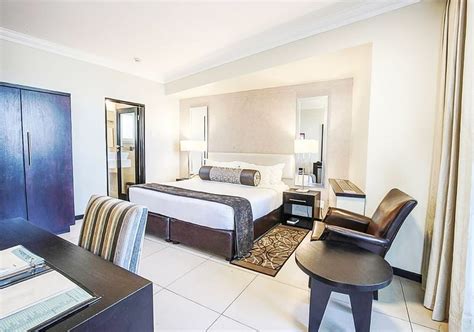 Blue Waters Hotel Durban | Affordable Deals - Book Self-Catering or Bed ...