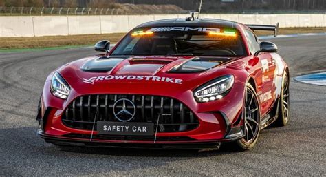 Mercedes-AMG GT Black Series Becomes The Fastest And Meanest F1 Safety ...