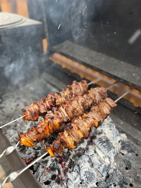 Шашлык из говядины в гранатовом соусе