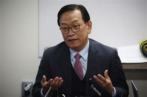 South Koreas Yoon Willing To Represent Himself In Legal Proceedings